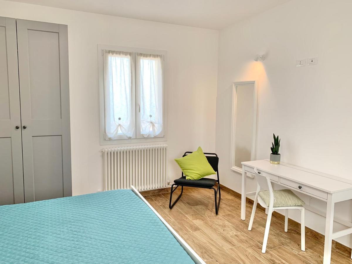 Casa Vacanze Con Vista Mare E Giardino - Amanecer Marzocca di Senigallia Ngoại thất bức ảnh
