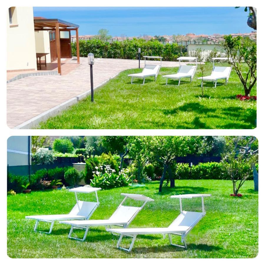 Casa Vacanze Con Vista Mare E Giardino - Amanecer Marzocca di Senigallia Ngoại thất bức ảnh